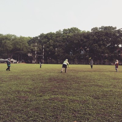 frisbbee with akhwat